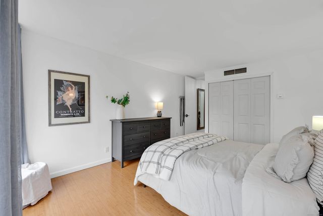 1 Gold Street APT 11D, Hartford, CT 06103