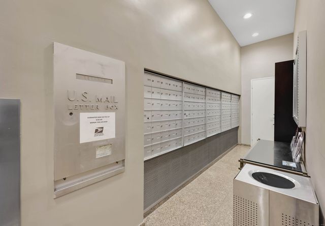 1 Gold Street APT 11D, Hartford, CT 06103