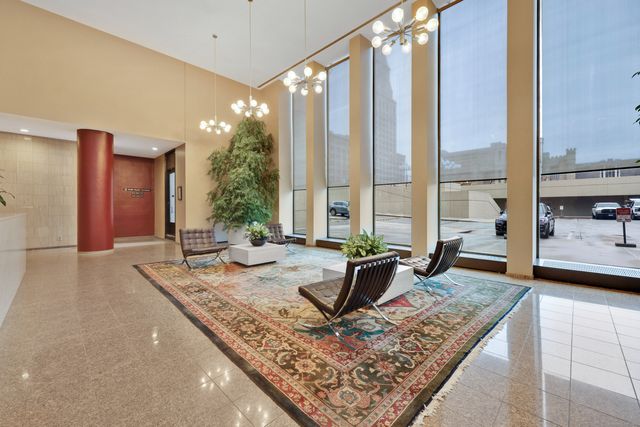 1 Gold Street APT 11D, Hartford, CT 06103