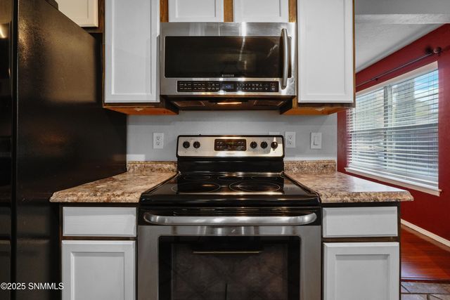 1714 Royal Drive, Las Cruces, NM 88011