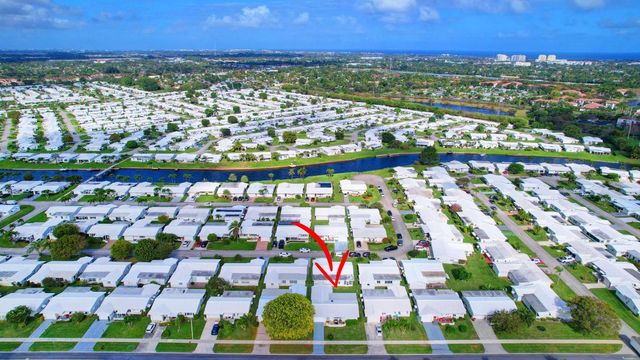 716 SW 18th Street, Boynton Beach, FL 33426