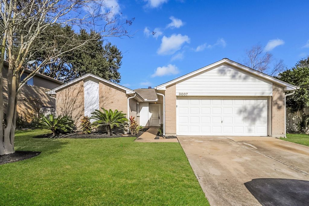 3007 Becket Street, Pearland, TX 77584