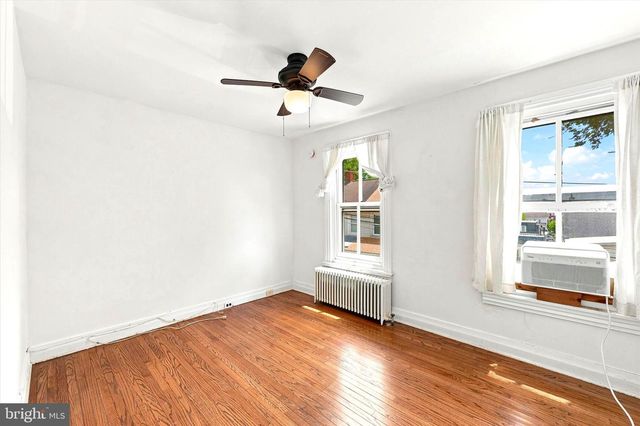 327 SUMMER ST, Royersford, PA 19468