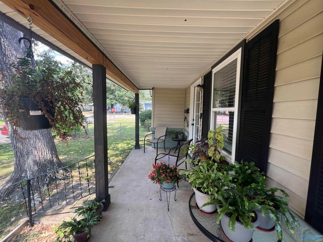 302 Clark Street, Gadsden, AL 35904