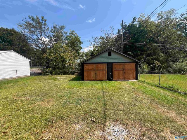 302 Clark Street, Gadsden, AL 35904