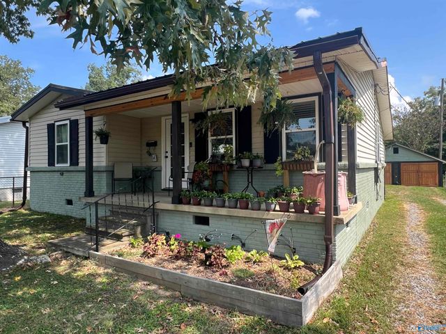 302 Clark Street, Gadsden, AL 35904