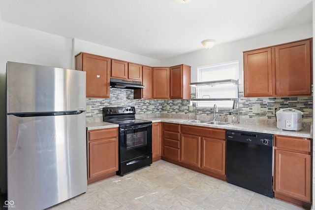 953 Beal Way, Indianapolis, IN 46217