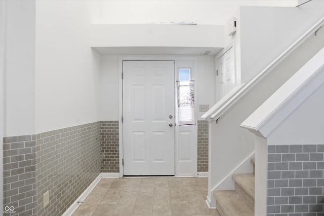 953 Beal Way, Indianapolis, IN 46217