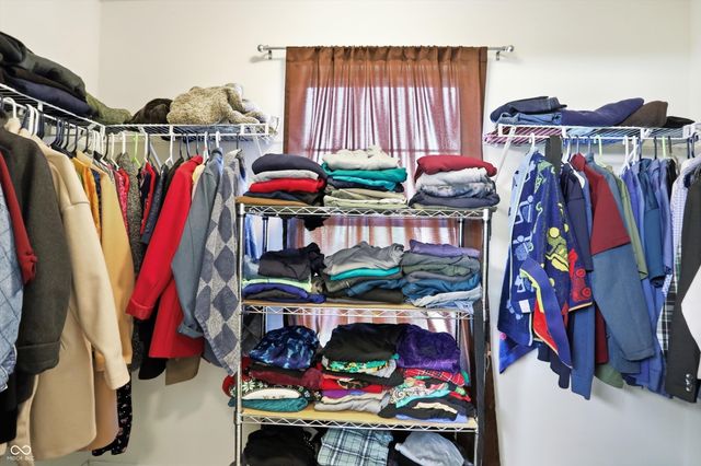 953 Beal Way, Indianapolis, IN 46217