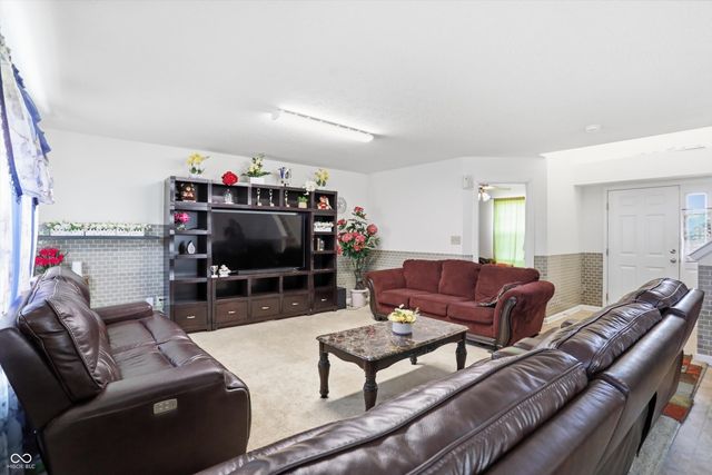 953 Beal Way, Indianapolis, IN 46217