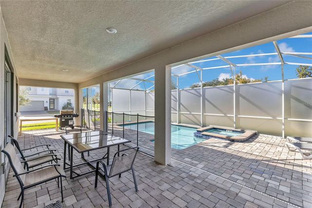 8834 CABOT CLIFFS DRIVE, Davenport, FL 33896