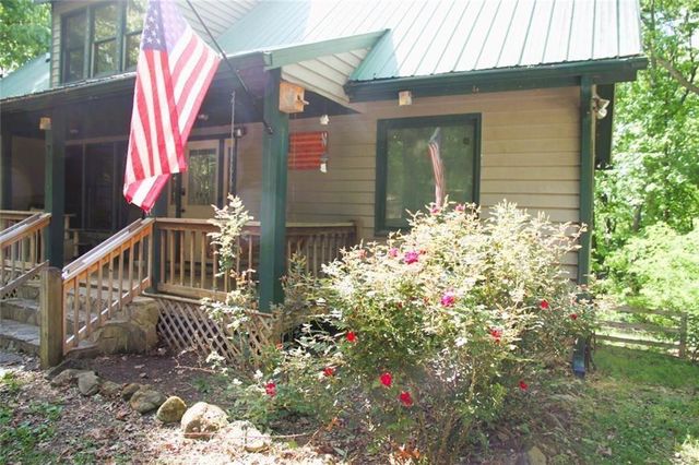 168 Green Cabin Way, Talking Rock, GA 30175