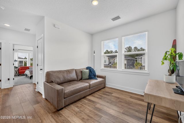 9807 ELEMENT Road, Jacksonville, FL 32256