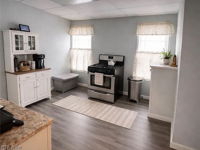 2166 W 93rd Street, Cleveland, OH 44102