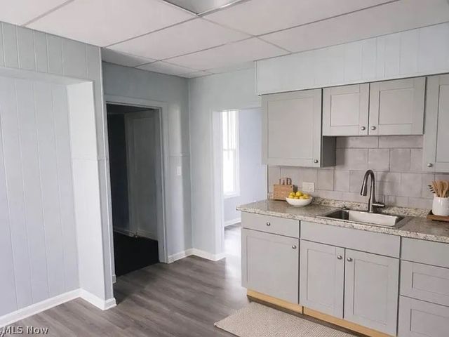 2166 W 93rd Street, Cleveland, OH 44102