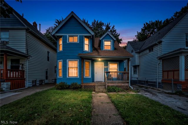 2166 W 93rd Street, Cleveland, OH 44102