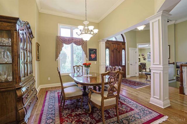 35 Frick Court, Glendale, OH 45246
