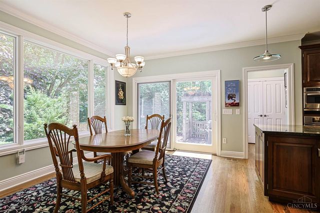 35 Frick Court, Glendale, OH 45246