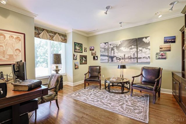 35 Frick Court, Glendale, OH 45246