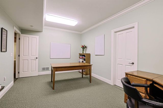 35 Frick Court, Glendale, OH 45246