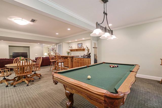 35 Frick Court, Glendale, OH 45246