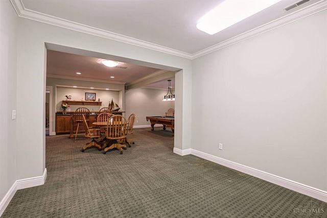 35 Frick Court, Glendale, OH 45246