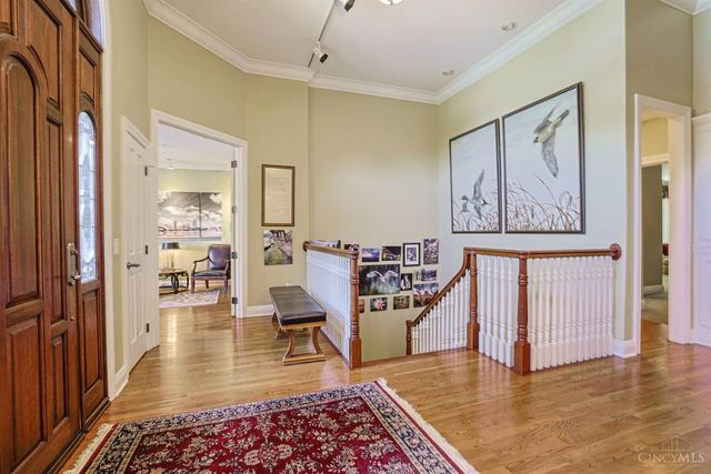 35 Frick Court, Glendale, OH 45246