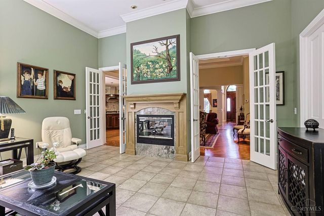 35 Frick Court, Glendale, OH 45246