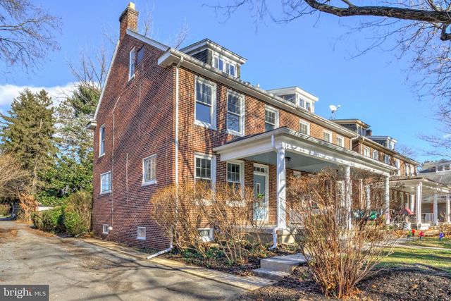 1121 W CLAY ST, Lancaster, PA 17603