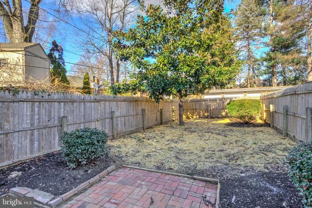 1121 W CLAY ST, Lancaster, PA 17603