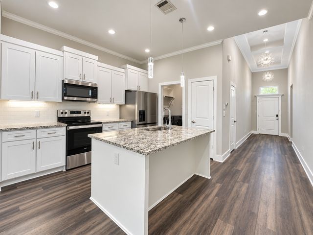 4520 Garrison Avenue, Dallas, TX 75216