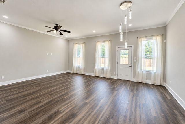 4520 Garrison Avenue, Dallas, TX 75216