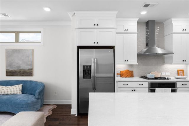 301 Marlowe Alley, Johns Creek, GA 30024