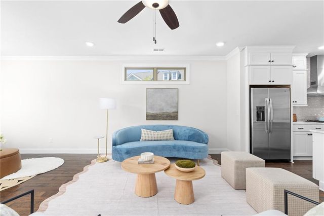 301 Marlowe Alley, Johns Creek, GA 30024