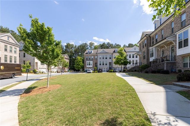 301 Marlowe Alley, Johns Creek, GA 30024