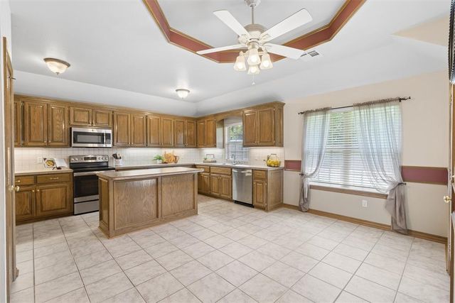 12504 Kingsridge Terrace, Oklahoma City, OK 73170