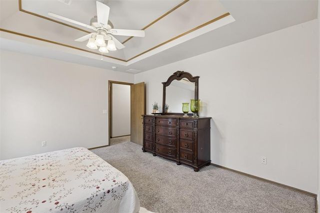 12504 Kingsridge Terrace, Oklahoma City, OK 73170