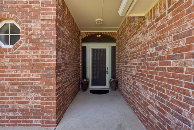 12504 Kingsridge Terrace, Oklahoma City, OK 73170