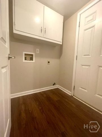 2114 E 62nd Street, Savannah, GA 31404