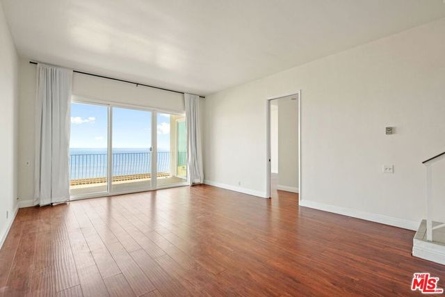18103 Coastline Drive 8, Malibu, CA 90265