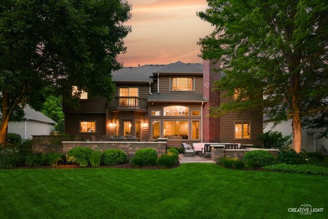 1114 Chadwick Court, Aurora, IL 60502