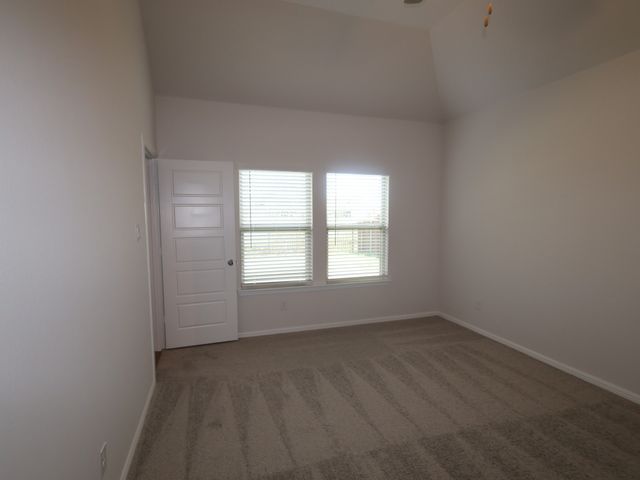 1025 Auburn Drive, Justin, TX 76247