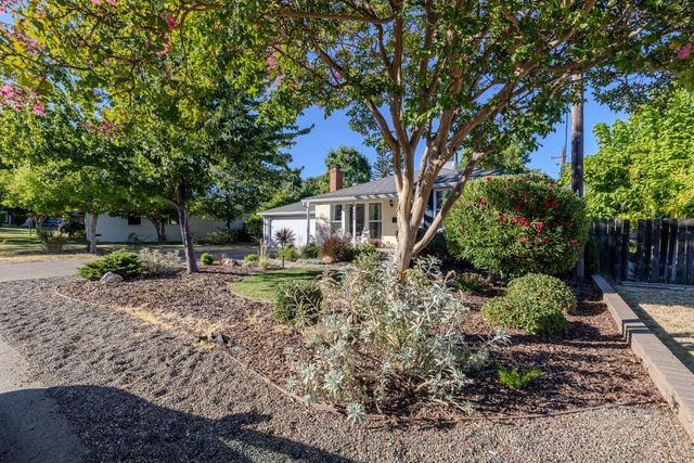 3933 Loreto Way, Sacramento, CA 95821