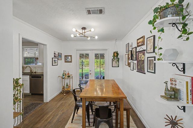 3933 Loreto Way, Sacramento, CA 95821