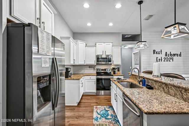 4142 SCENIC Drive, Middleburg, FL 32068