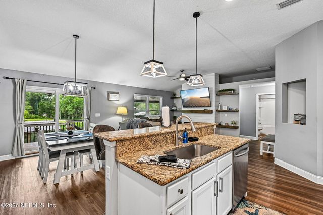 4142 SCENIC Drive, Middleburg, FL 32068