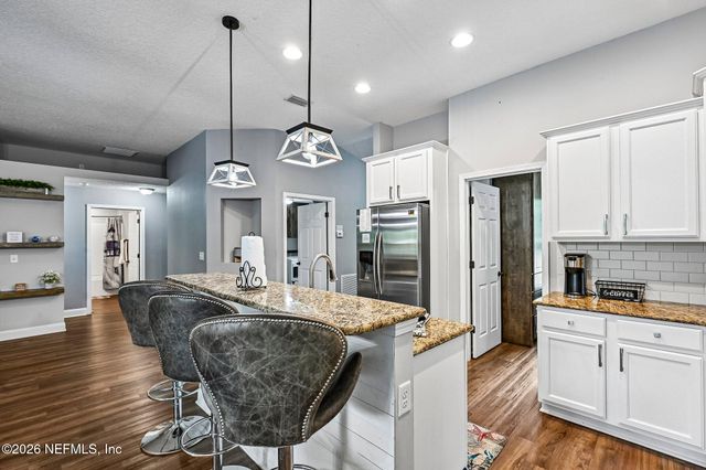 4142 SCENIC Drive, Middleburg, FL 32068