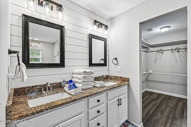 4142 SCENIC Drive, Middleburg, FL 32068