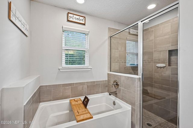 4142 SCENIC Drive, Middleburg, FL 32068