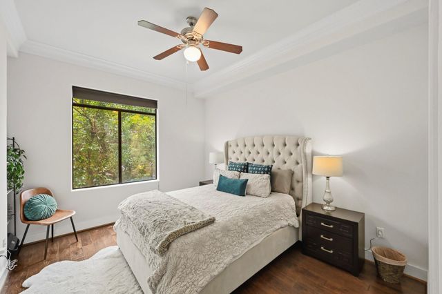 510 Lovett Boulevard 301, Houston, TX 77006